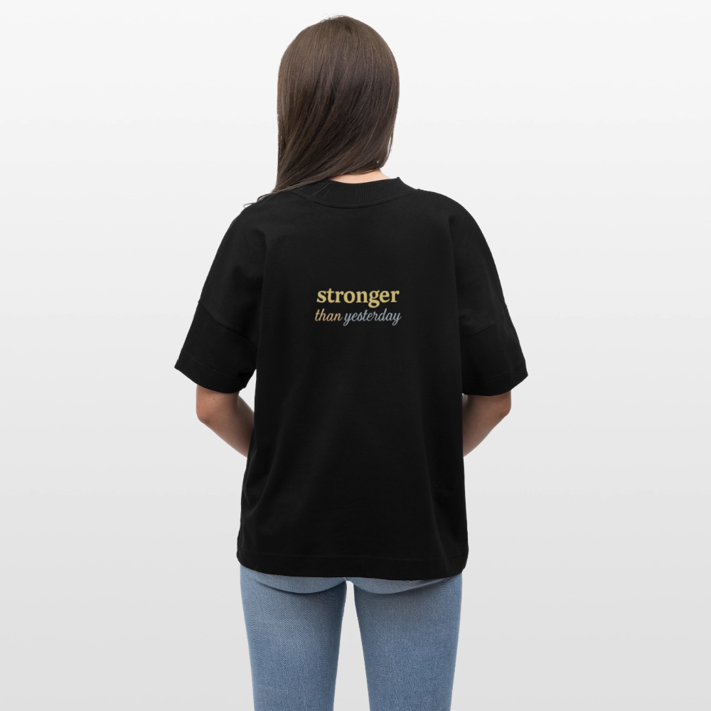 Oversized Shirt "Britney stronger" - Schwarz