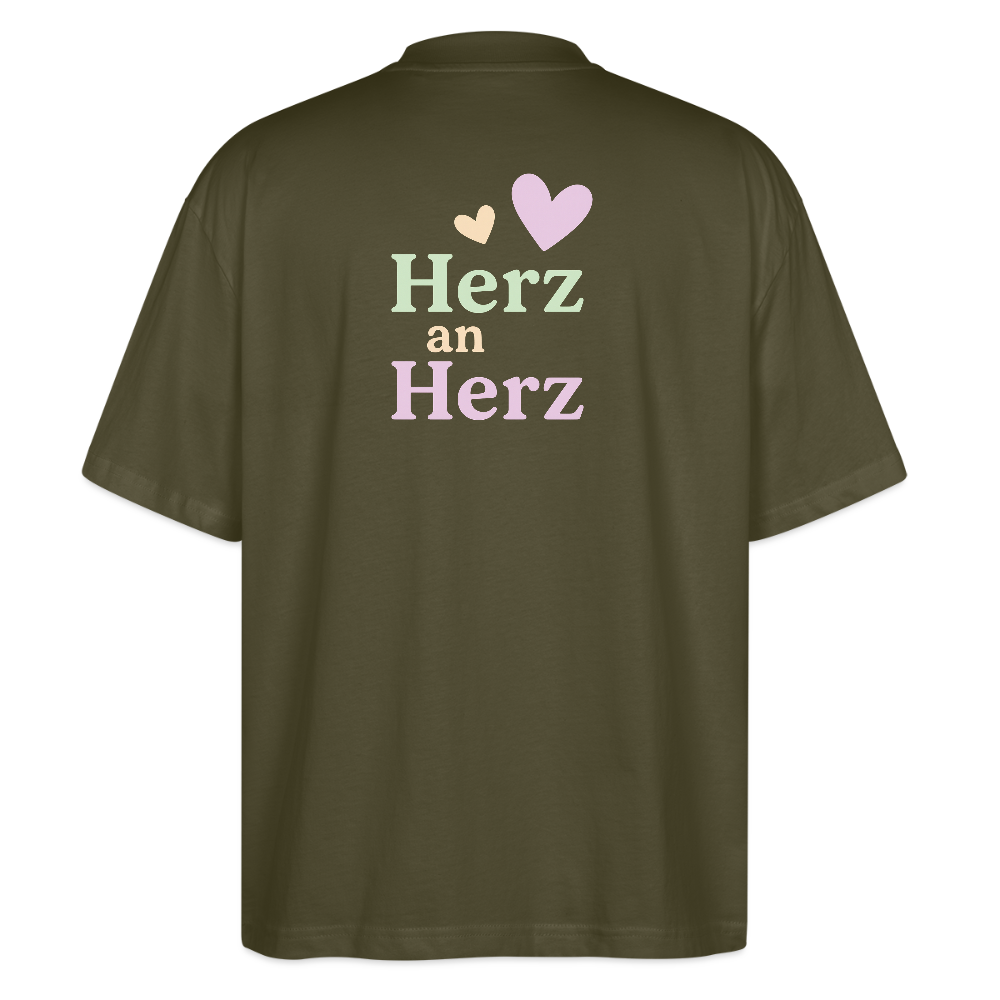 Oversized Shirt "Herz an Herz Rücken" - Khaki