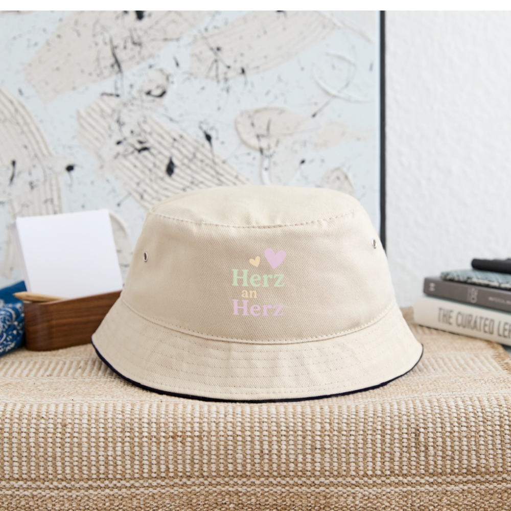 Fischerhut "Herz an Herz" - Natur/Navy